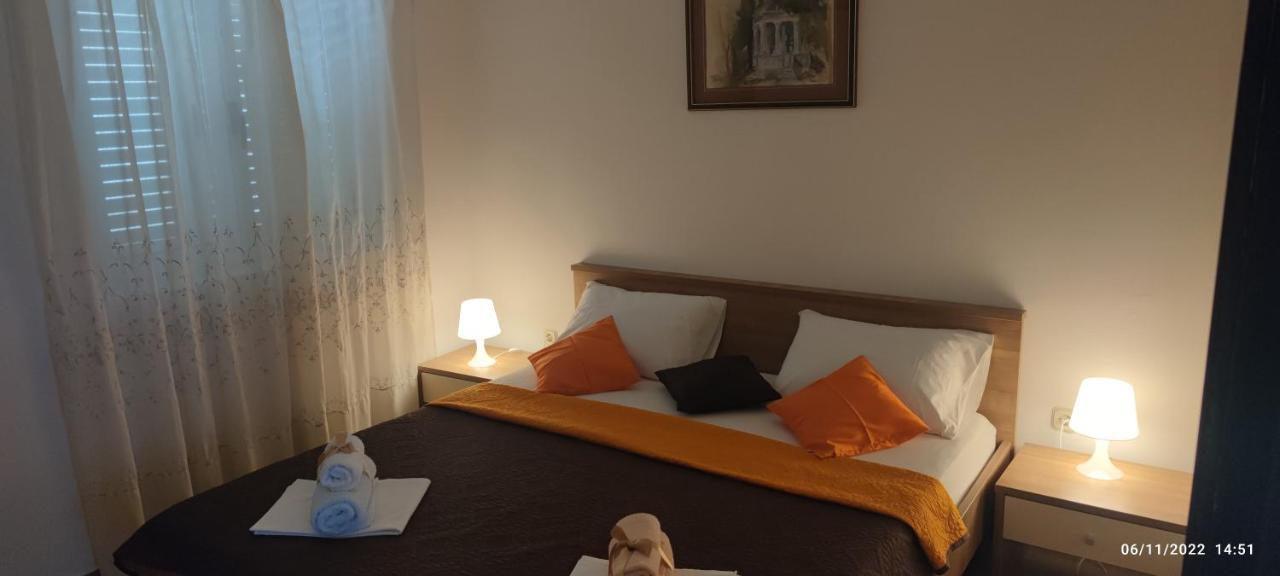 Apartments Becir Молунат Экстерьер фото