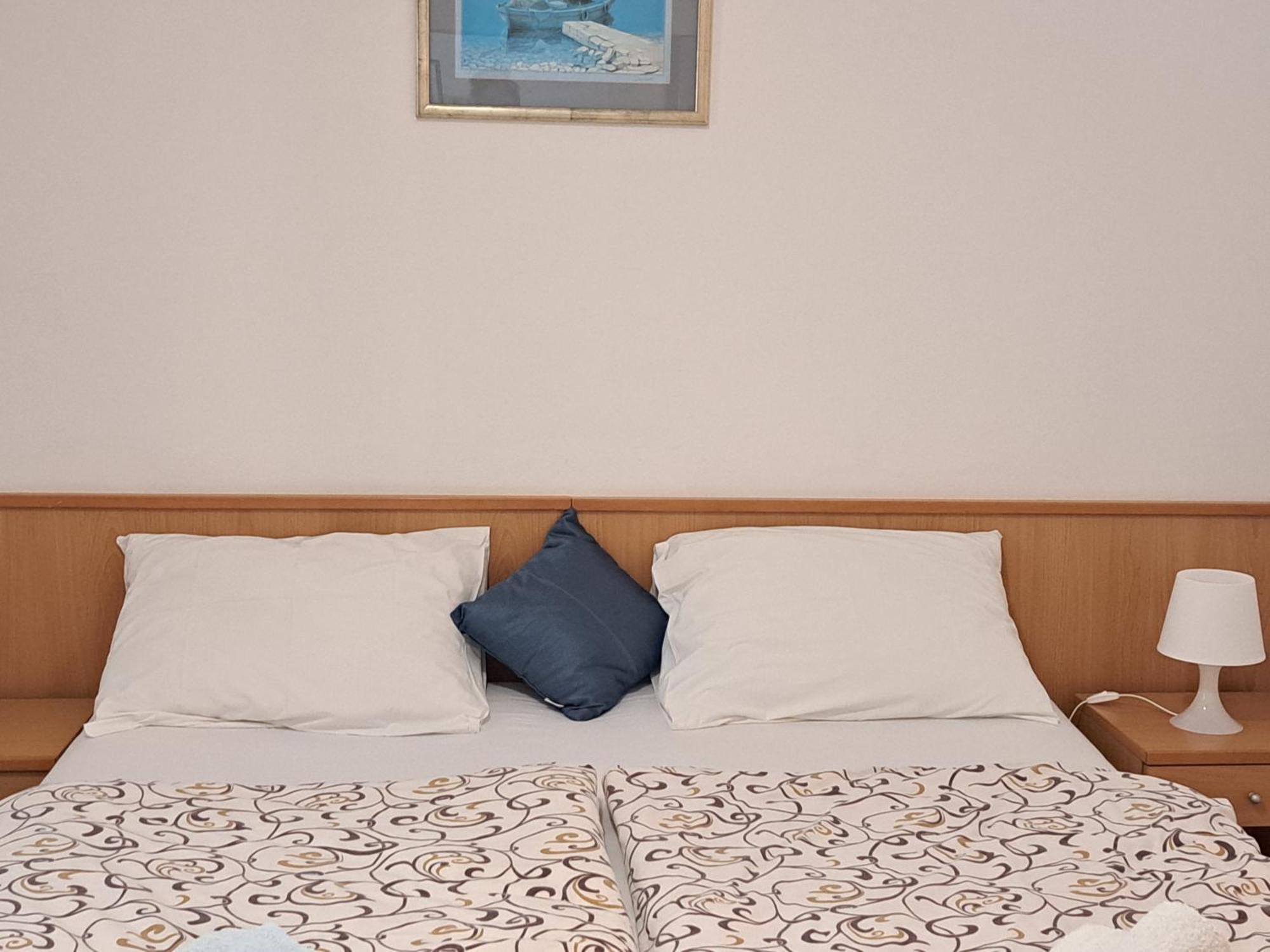 Apartments Becir Молунат Экстерьер фото